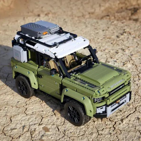 Land Rover Defender | 3072PCS